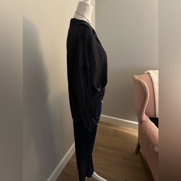 Zadig and Voltaire midnight navy blouse. - Picture 7 of 11